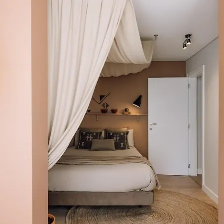 Tawaz - 2 Bedrooms In Lapa Apartment *