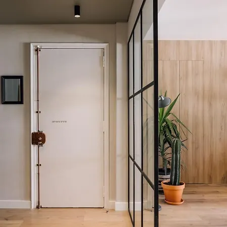 Tawaz - 2 Bedrooms In Lapa Apartment *